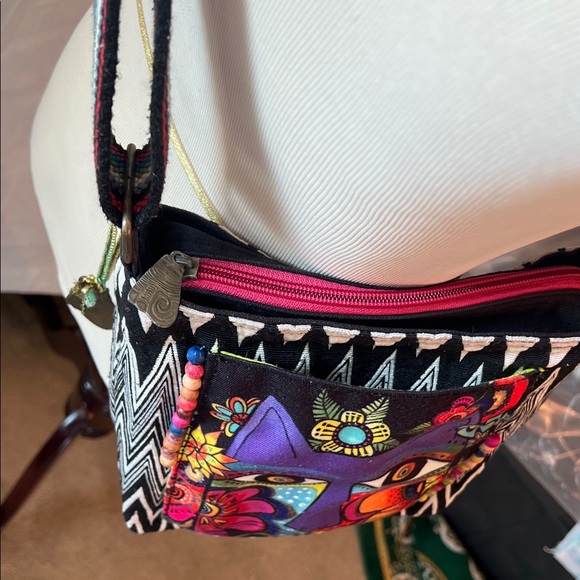Laurel Burch Multicolor Cat Crossbody Bag - Picture 3 of 16